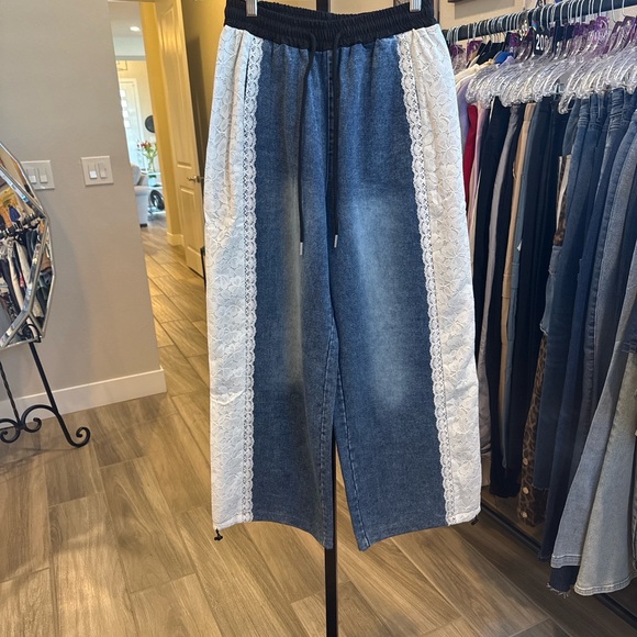 #158 DENIM AND LACE PANTS - Picture 3 of 5